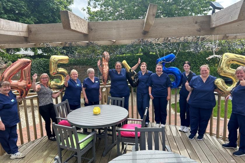 Howard House's glowing 'Very Good' rating The team at Howard House with balloons to celebrate the home's recent 'Very Good' Care Inspectorate rating