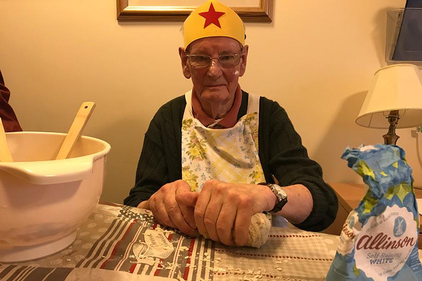 82-year-old resident John Challingsworth who won the ‘Super Baker’ award.