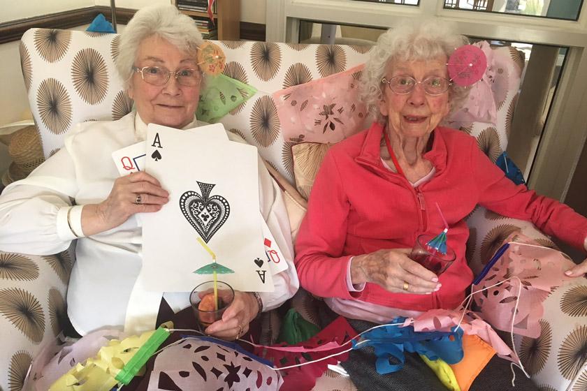 Two Yarnton residents enjoying the virtual summer cruise event.