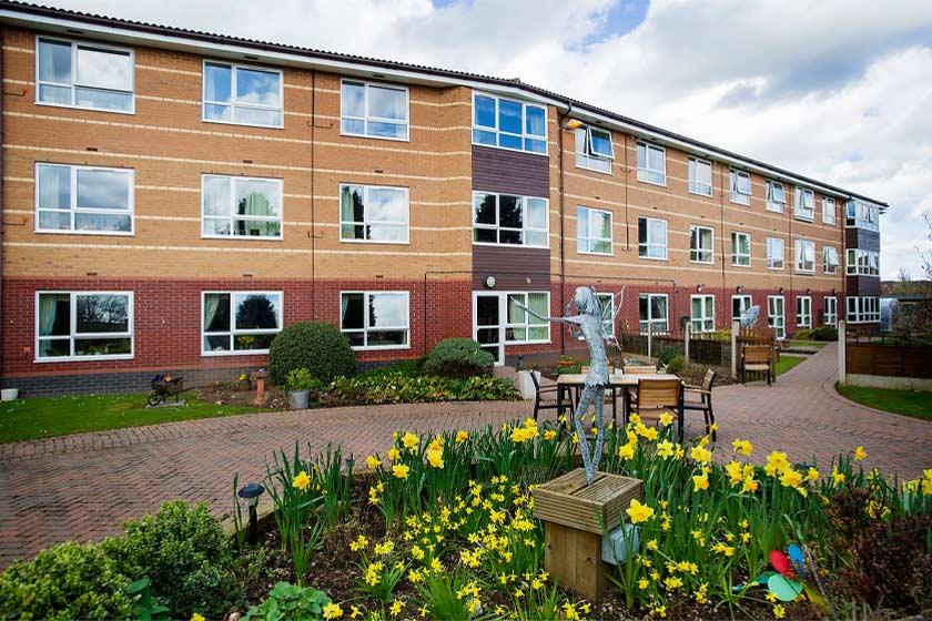 Exterior of Breme care home