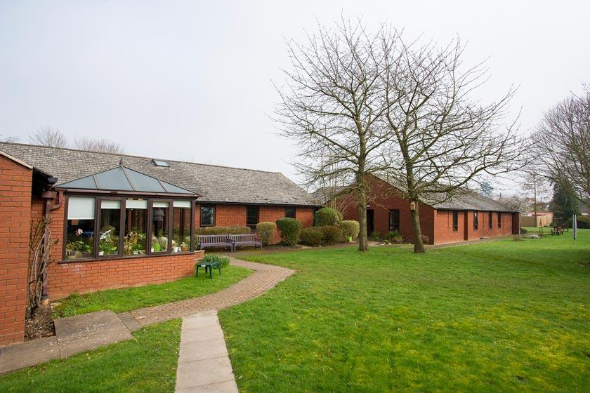 Exterior of Beechwood Residential Care Home in Upton-upon-Severn