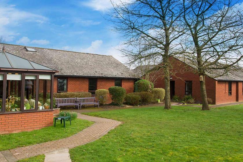 Care Homes In Worcestershire Sanctuary Care