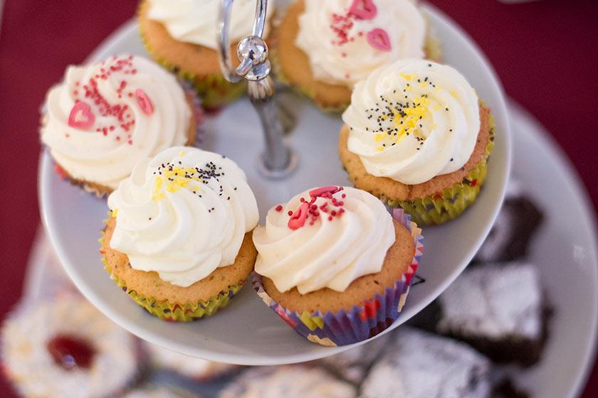 Cupcakes and biscuits