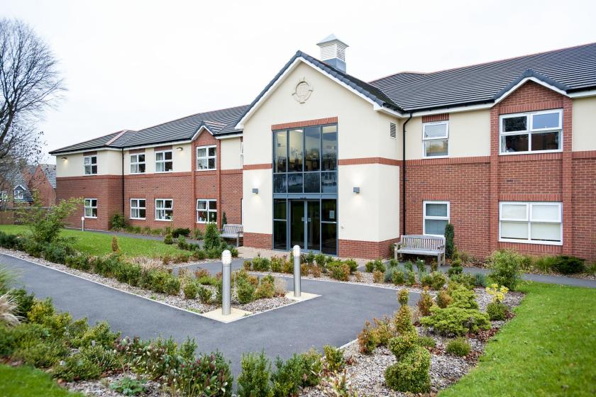 Redhill Court Residential Care Home in Kings Norton
