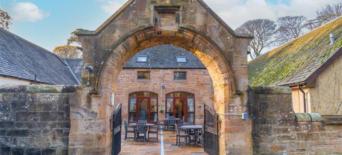 Garden - Tyneholm Stables