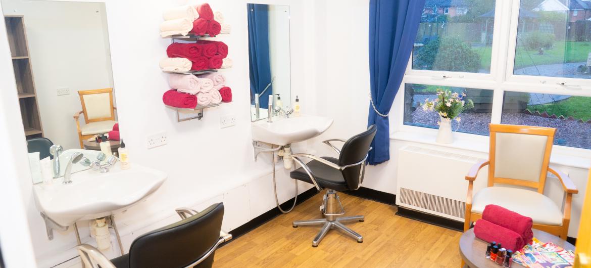 Hairdressing Salon - Regent