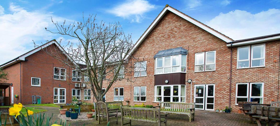 Heathlands Dementia And Residential Care Home Pershore Sanctuary Care