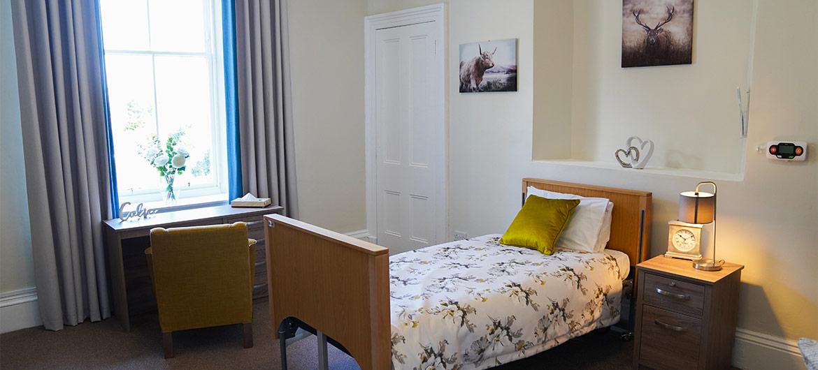 Interior of bedroom at Howard house