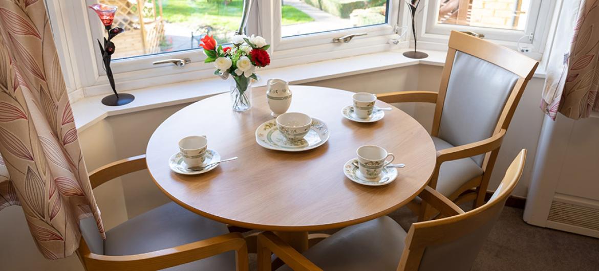 Shaftesbury Court dining area