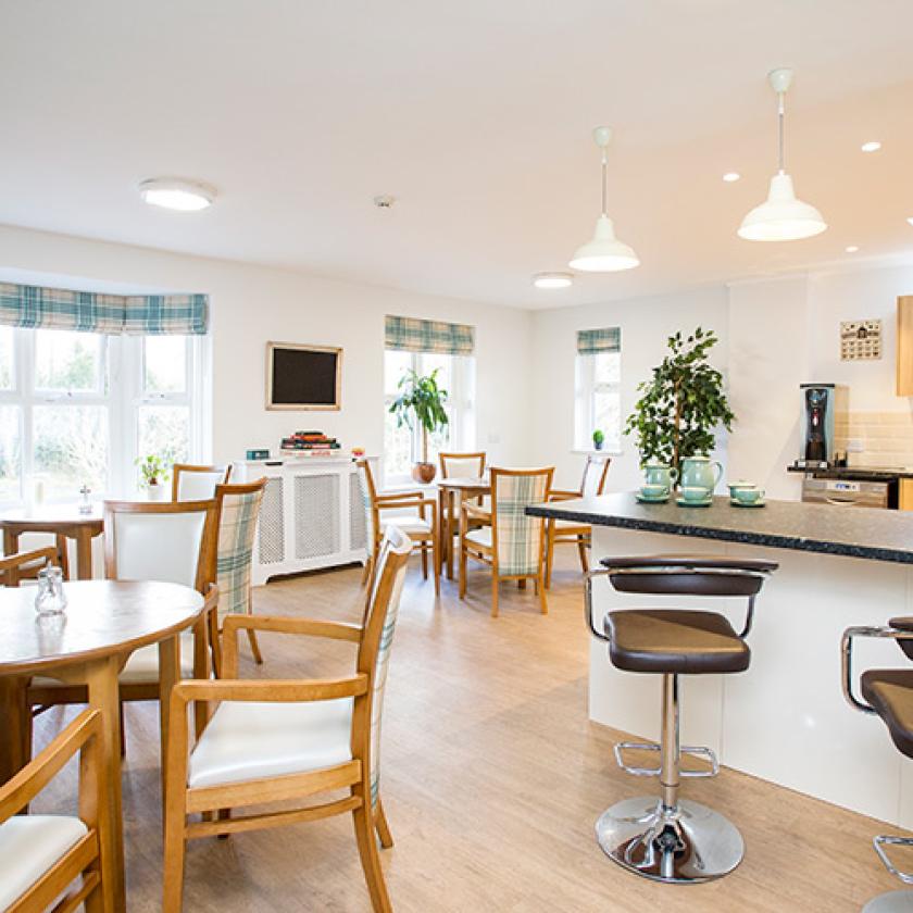 Dining room at Basingfield Court