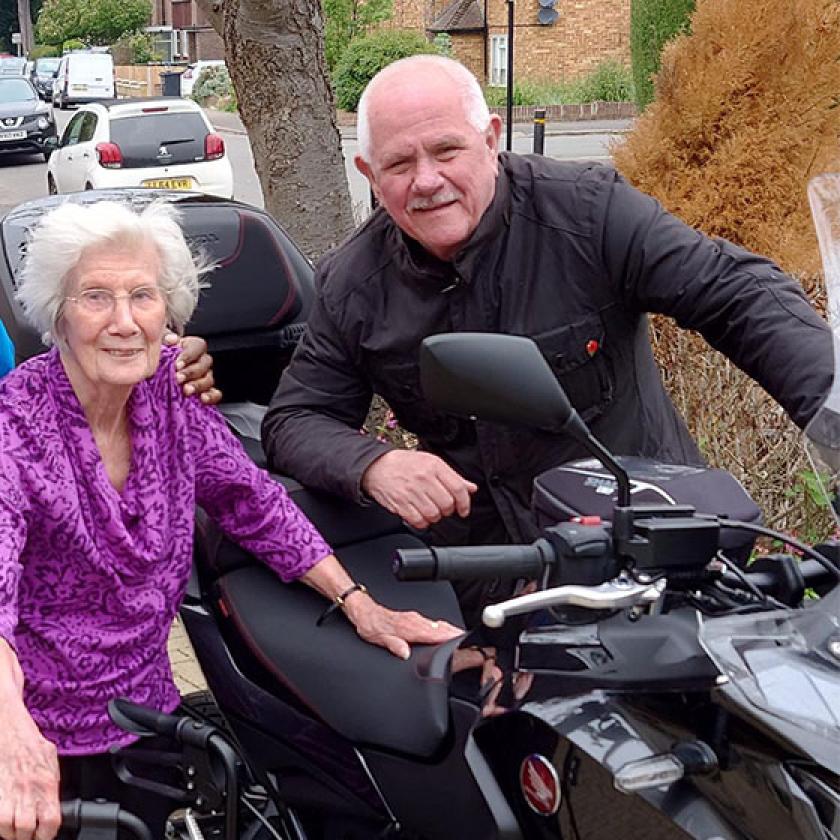 Jill, resident at our Haven Residential Care Home in Pinner, with community biker Patrick and activities coordinator Carl, for a special visit 