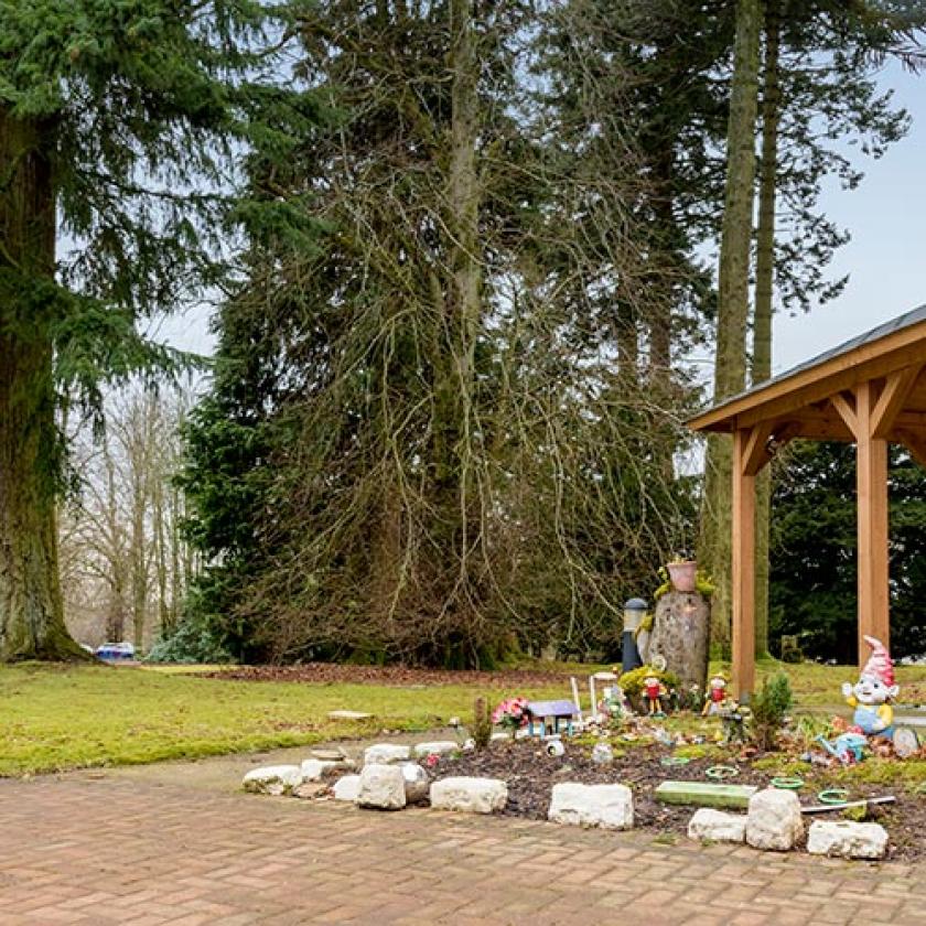 Park Lodge garden area